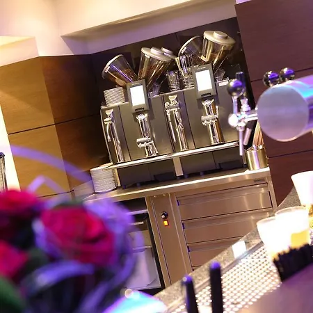 - Restaurant Dahm Hotel 4*