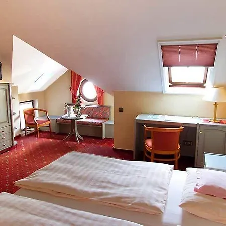 - Restaurant Dahm Hotel 4*