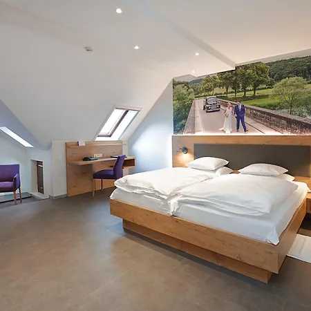 - Restaurant Dahm 4*