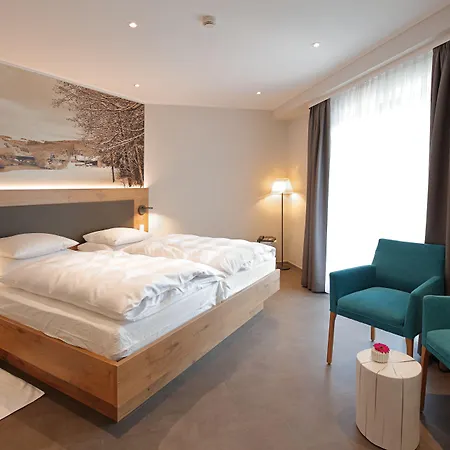 - Restaurant Dahm Hotel 4*