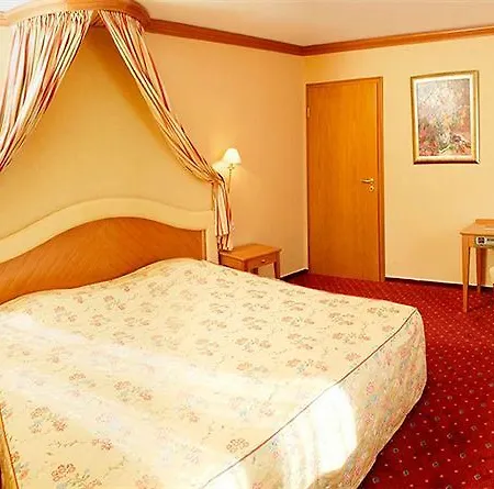- Restaurant Dahm 4* Erpeldange