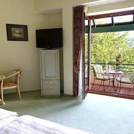 - Restaurant Dahm 4*