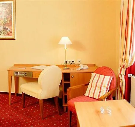 - Restaurant Dahm Hotel 4*