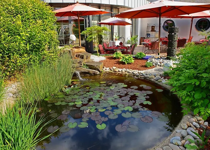 - Restaurant Dahm Отель Erpeldange