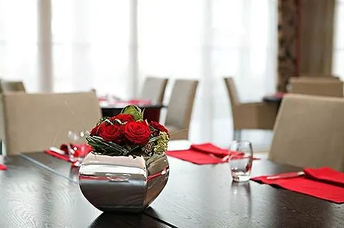 Hotel - Restaurant Dahm 4*